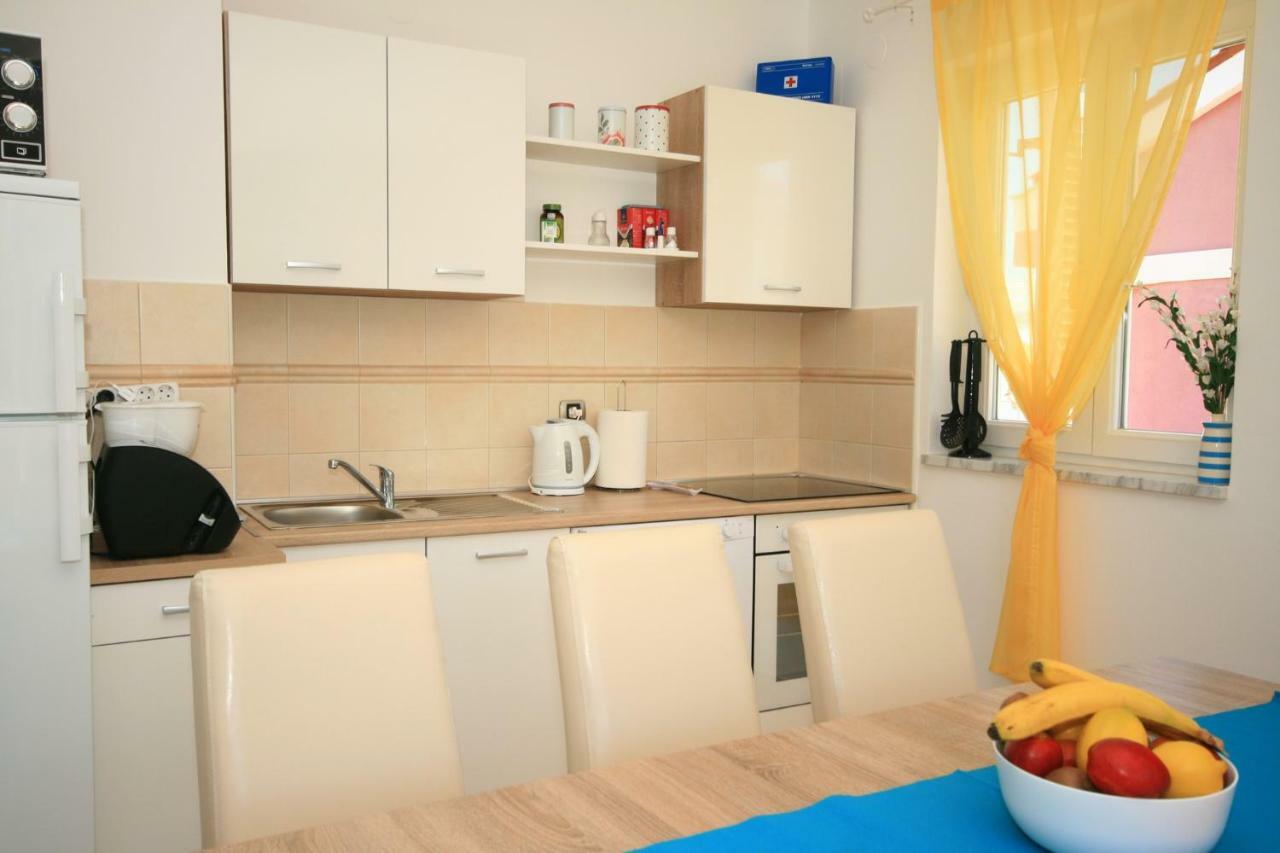 Apartment Mimoza 5, Baska, Krk Exterior foto
